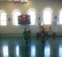 Соревнования по мини-футболу продолжаются